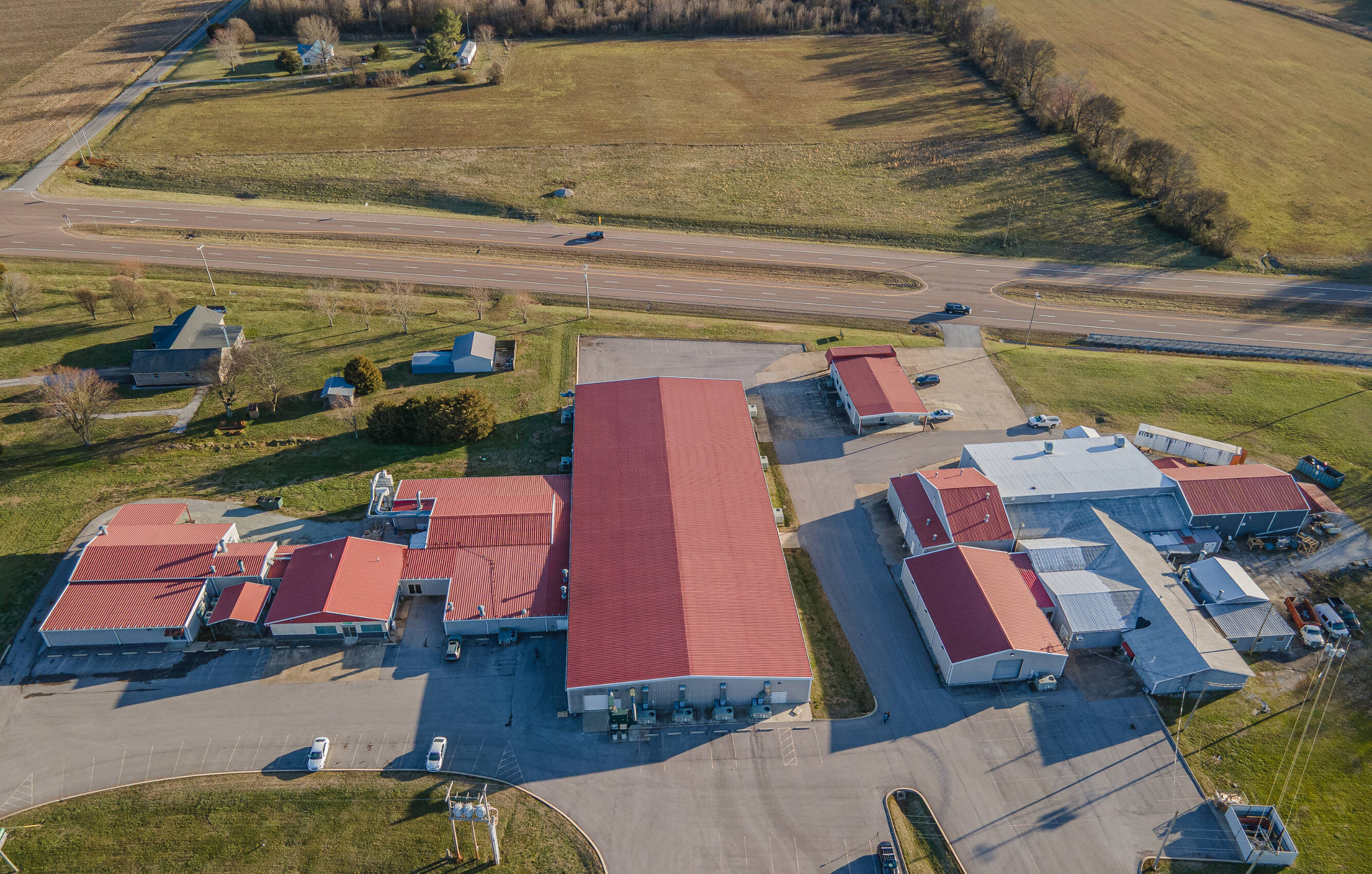3535 Waynesboro Hwy, Lawrenceburg, TN 38464