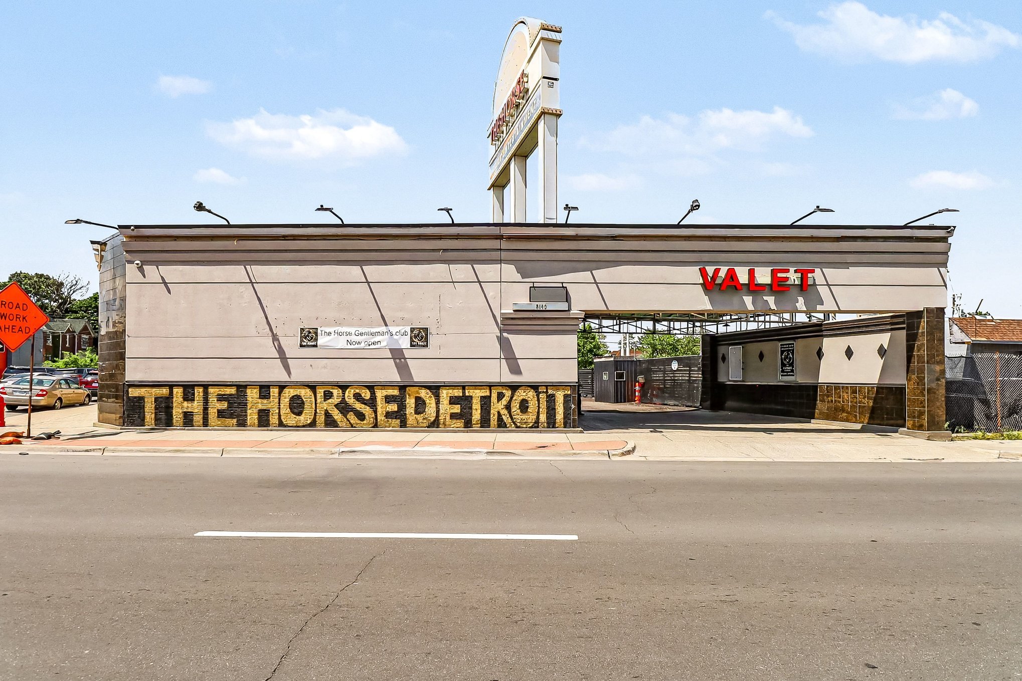8140 Michigan Ave, Detroit, MI 48226