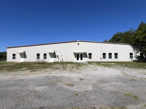 123 Bell Rd, Harriman, TN 37854