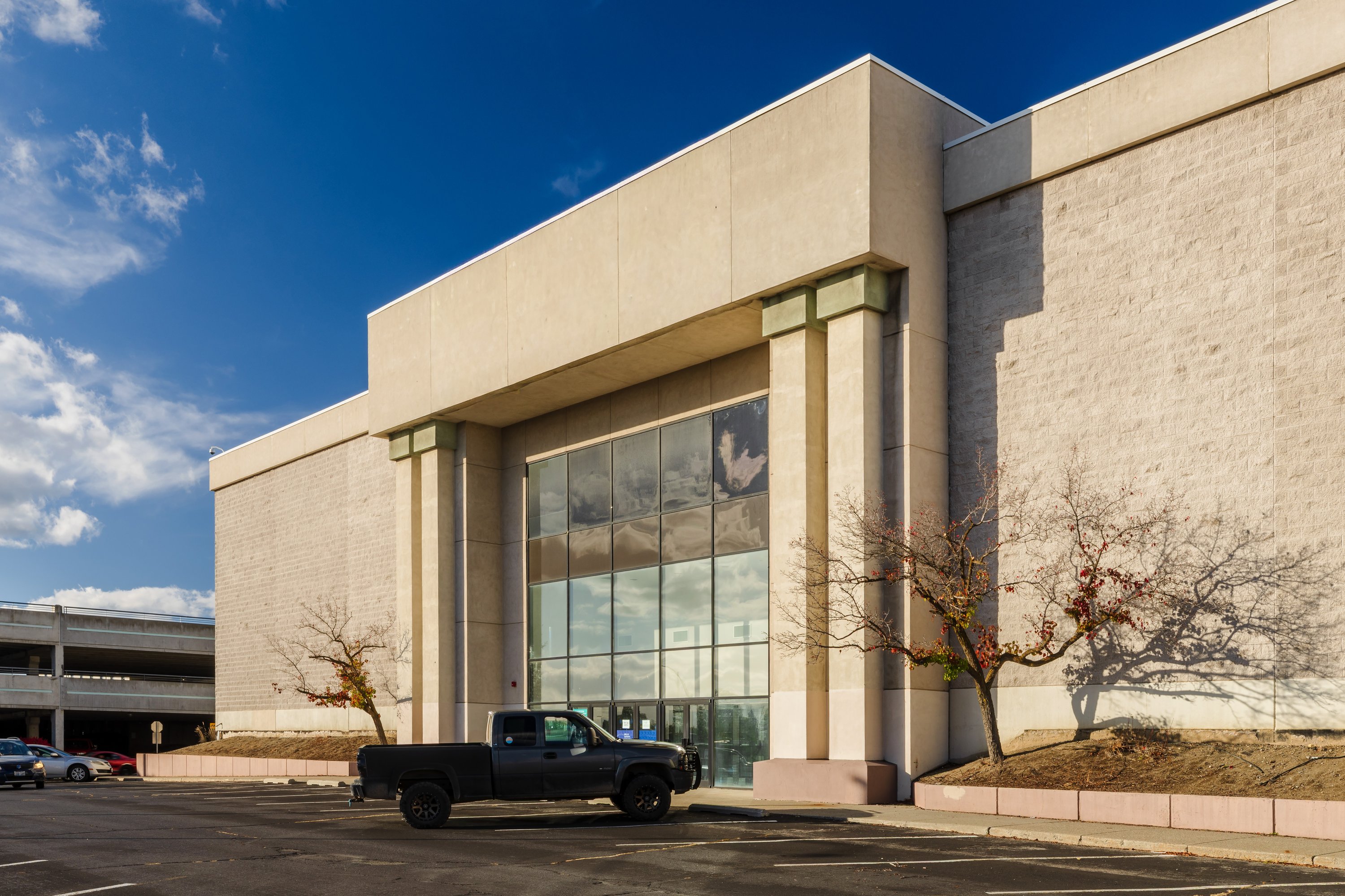 4750 N Division St, Spokane, WA 99207
