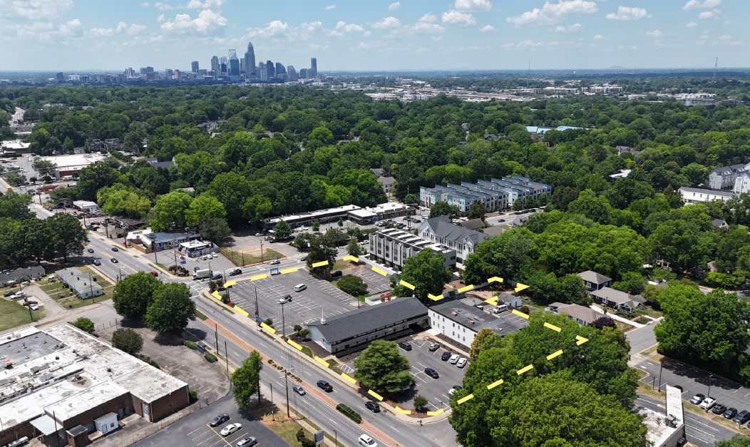 3301 The Plz, Charlotte, NC 28205