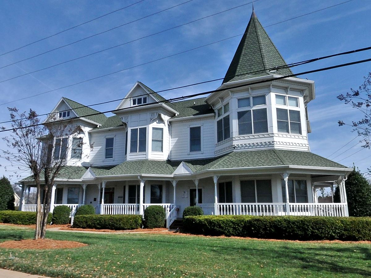 21000 Torrence Chapel Rd, Cornelius, NC 28031