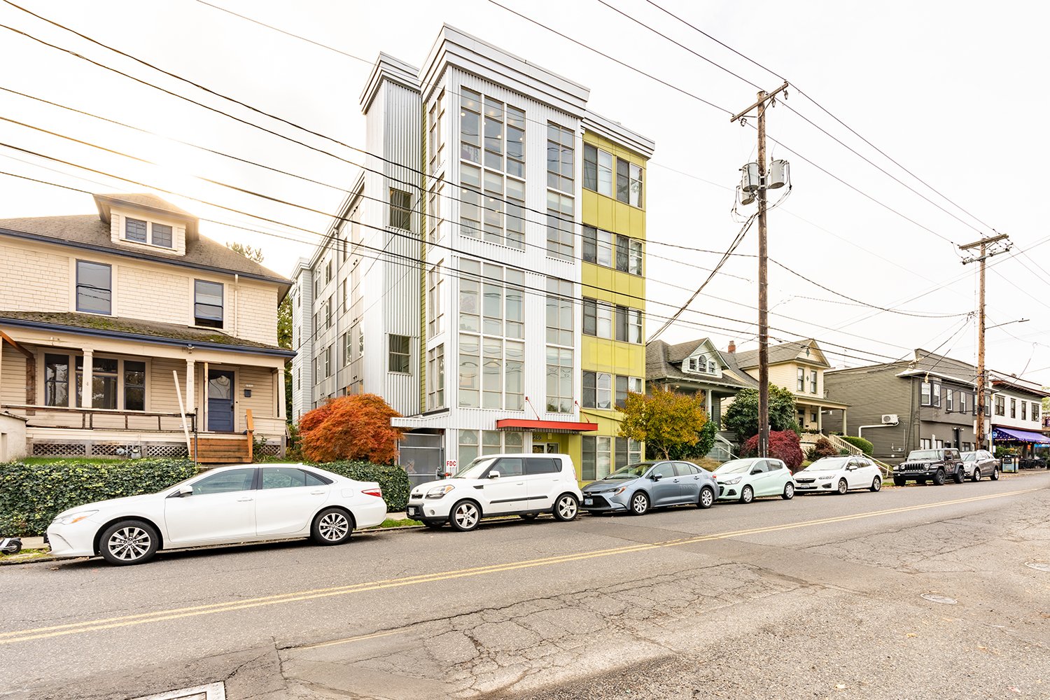 2250 NW Thurman St, Portland, OR 97210