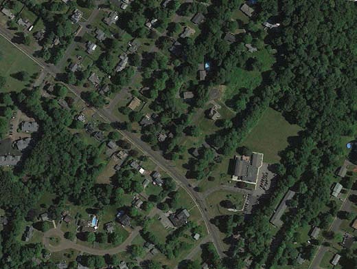 869 W Main St, Cheshire, CT 06410