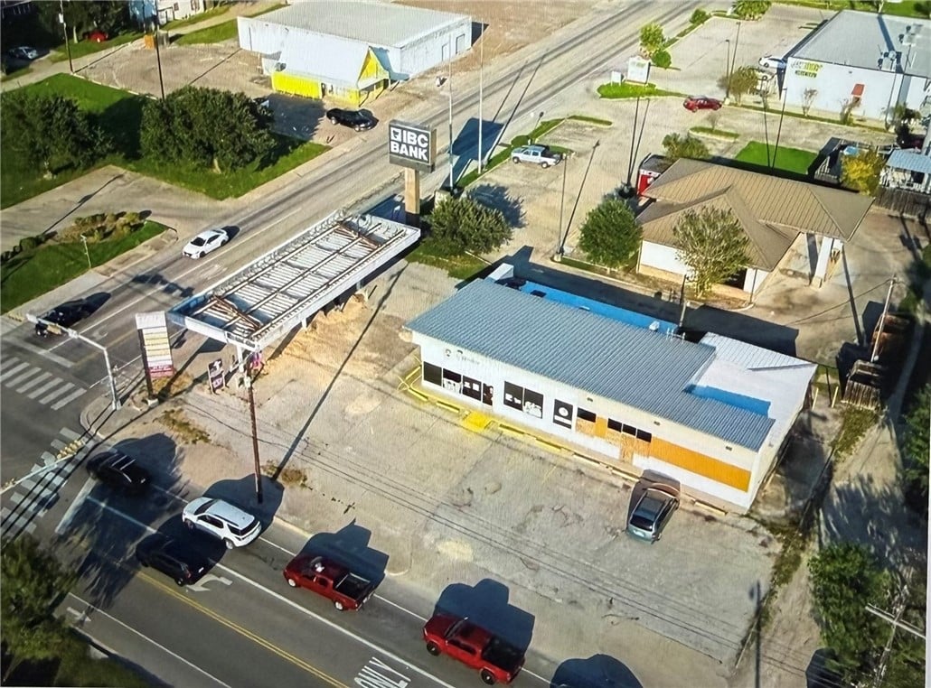 620 N Armstrong Ave, Kingsville, TX 78363
