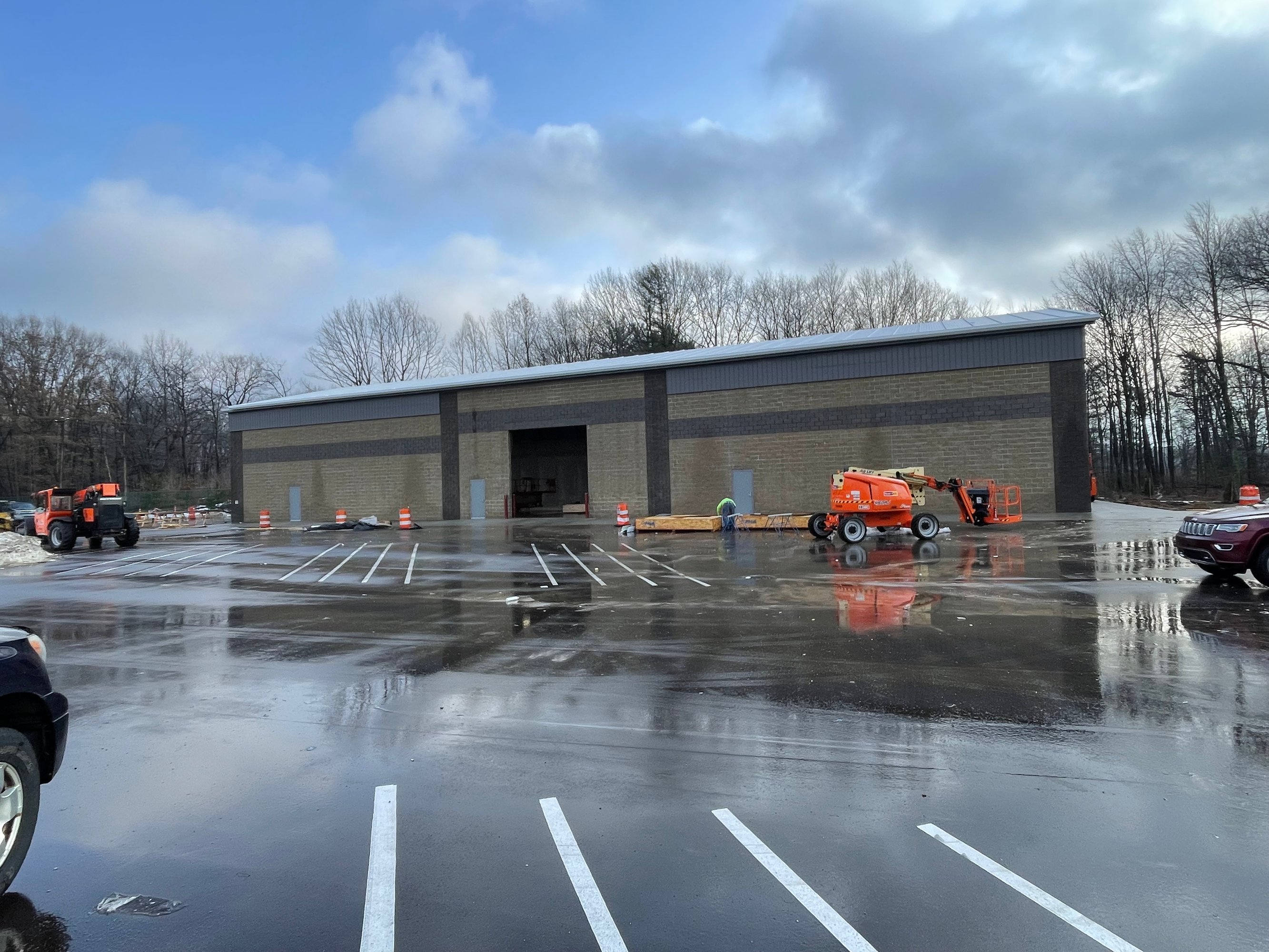 15700 Winans St, West Olive, MI 49460