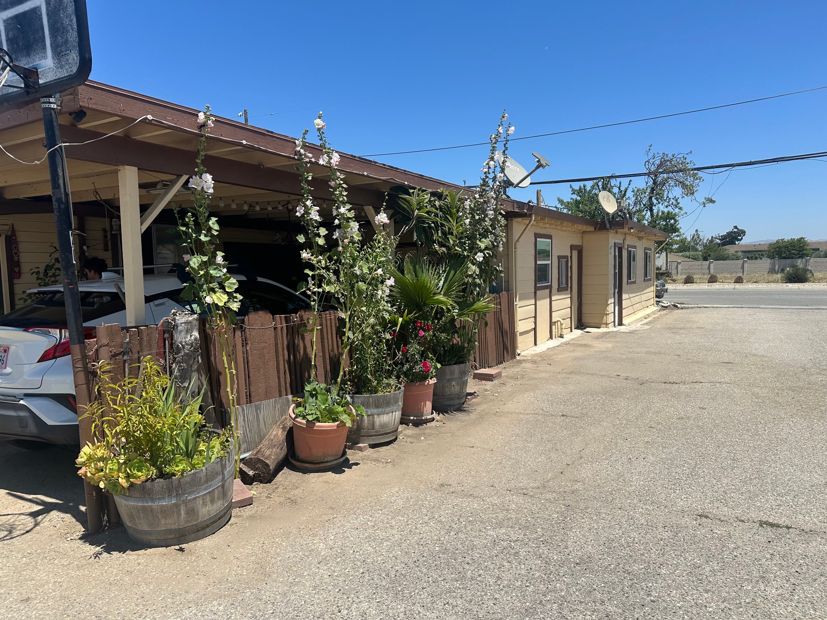 527 El Camino Real, Greenfield, CA 93927