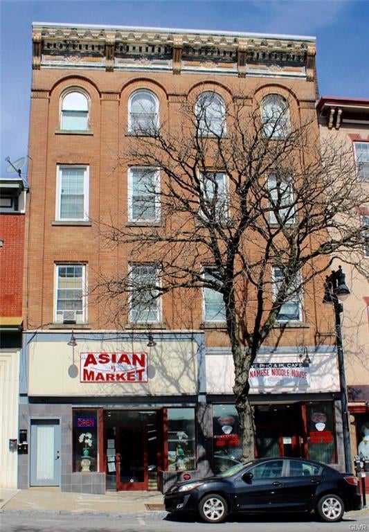 425 Northampton St, Easton, PA 18042