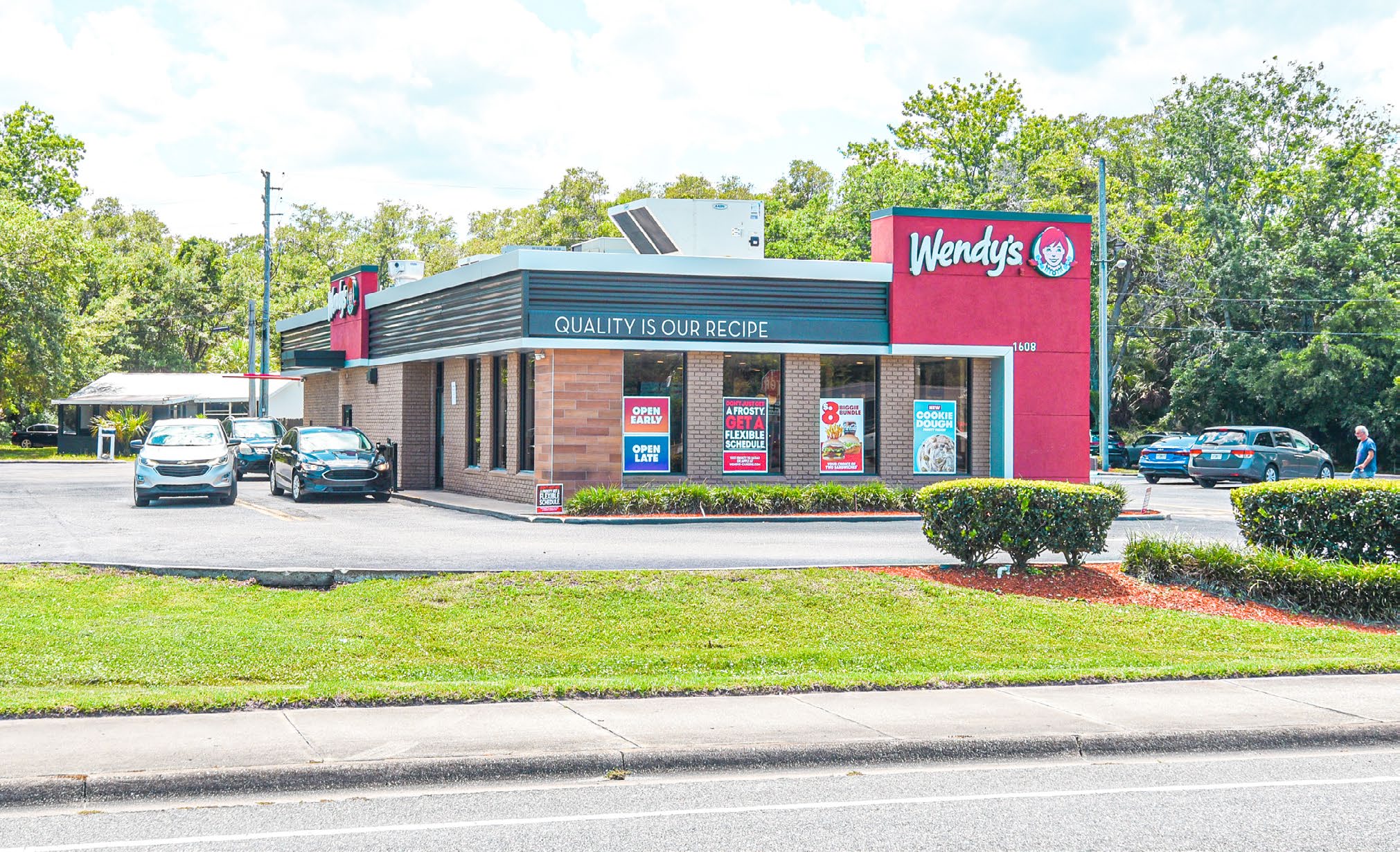 1608 South Dixie Fwy, New Smyrna Beach, FL 32168