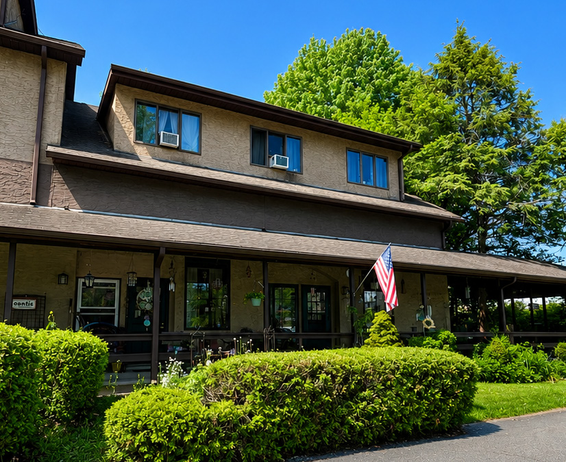 62 King Cole Rd, Hamburg, NJ 07419