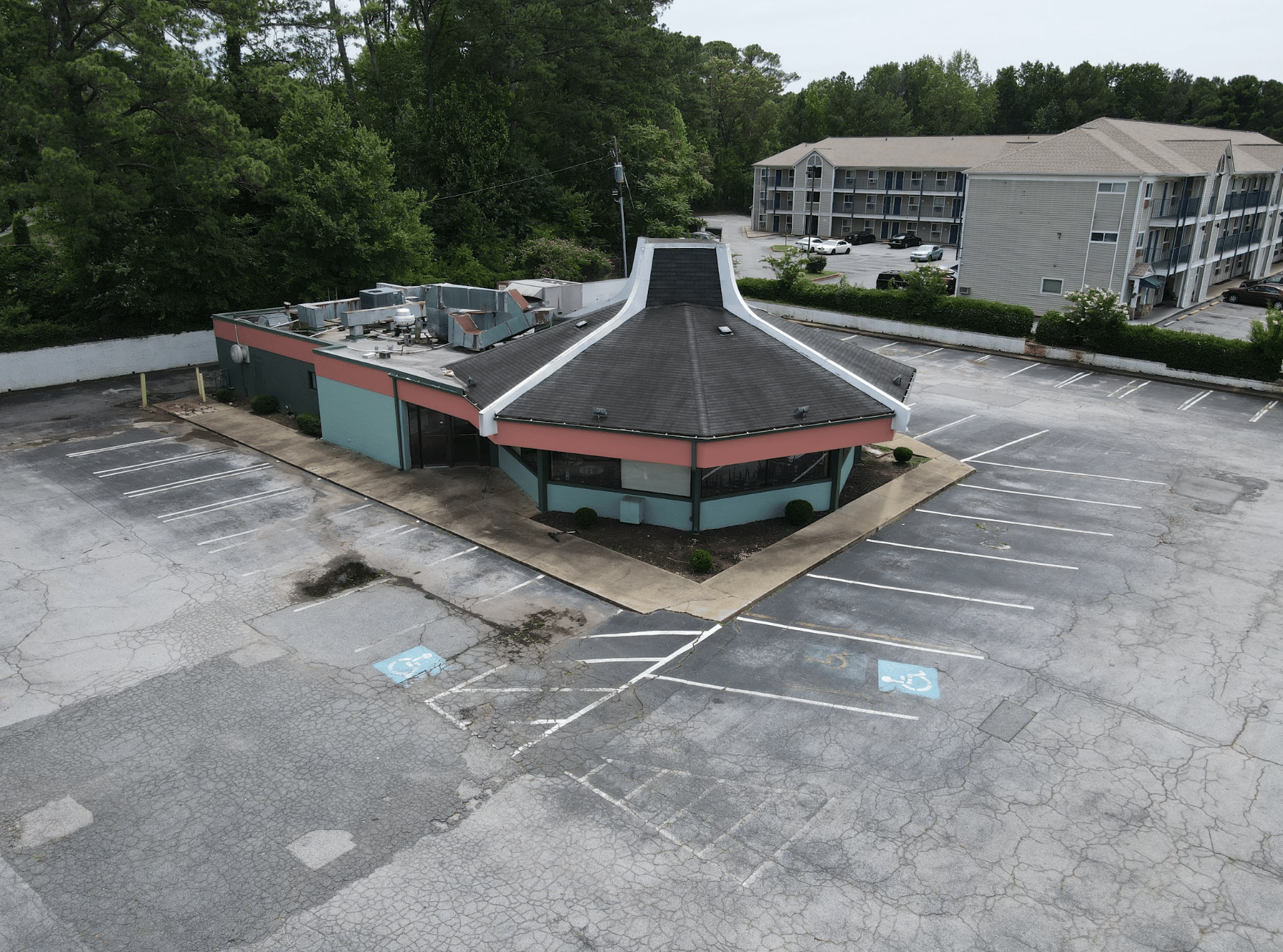 5099 Memorial Dr, Stone Mountain, GA 30083