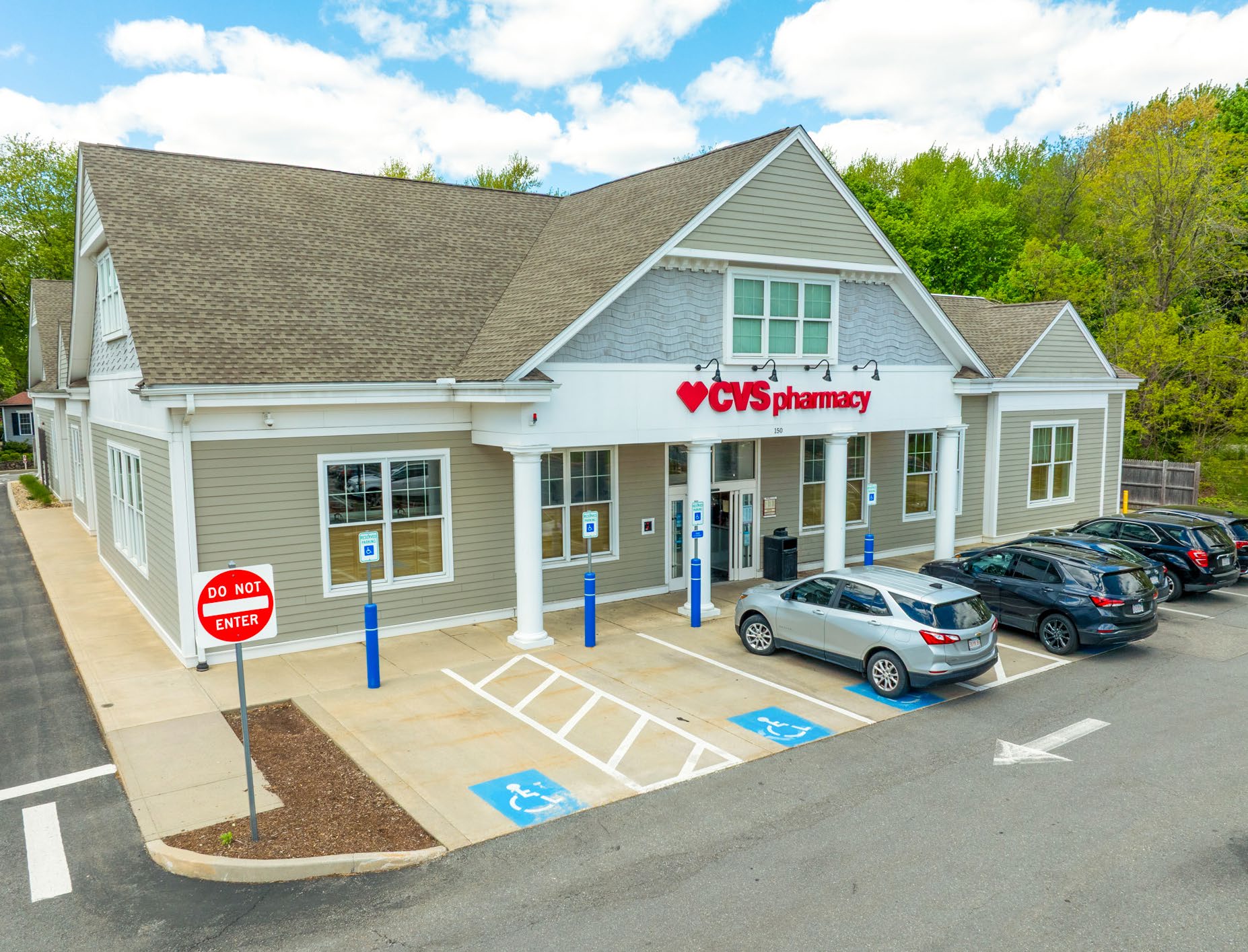150 Main St, Wayland, MA 01778