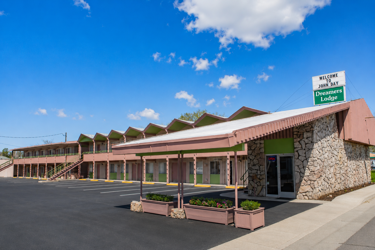 144 North Canyon Blvd, John Day, OR 97845