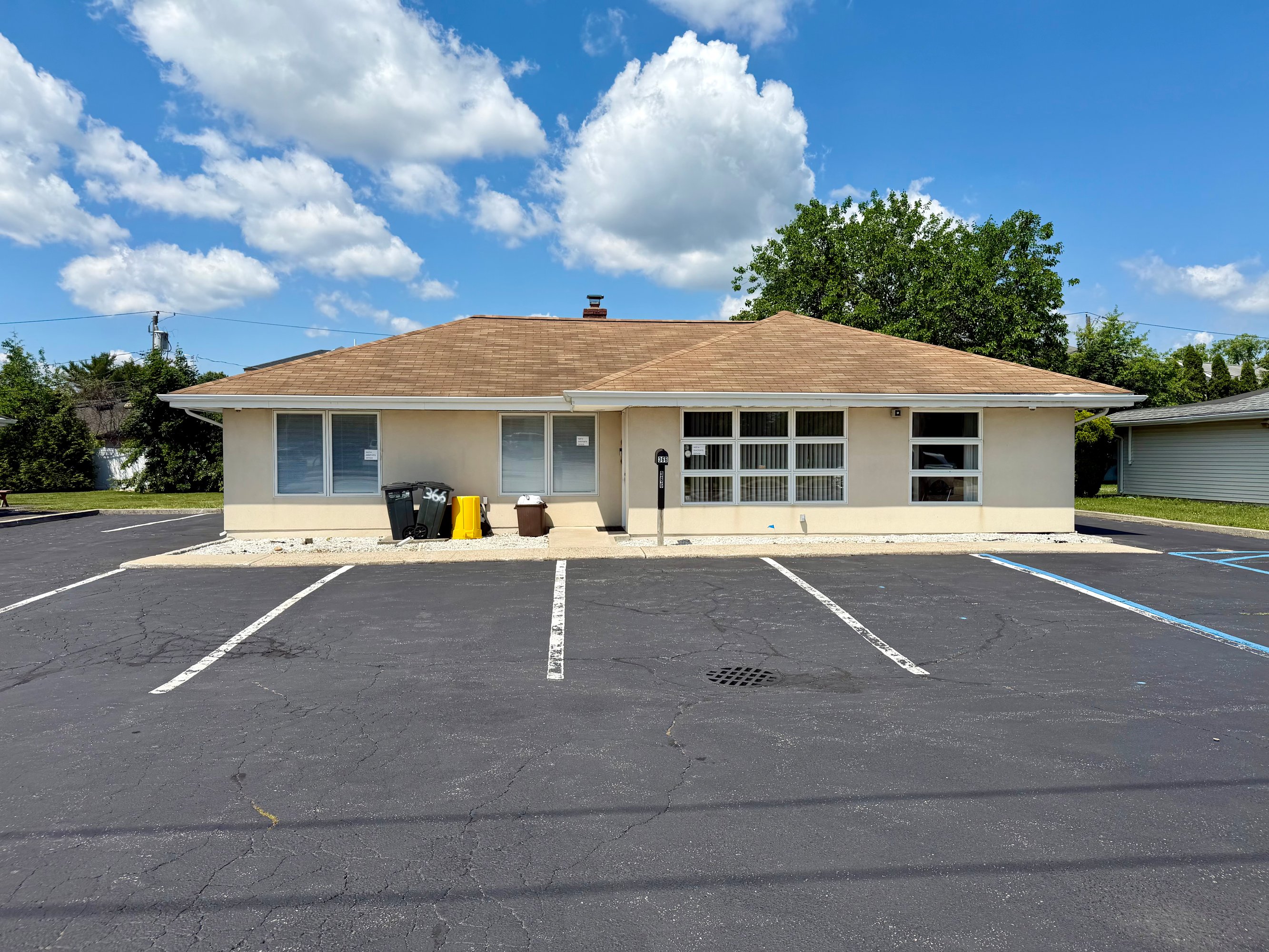366 S Oyster Bay Rd, Hicksville, NY 11801