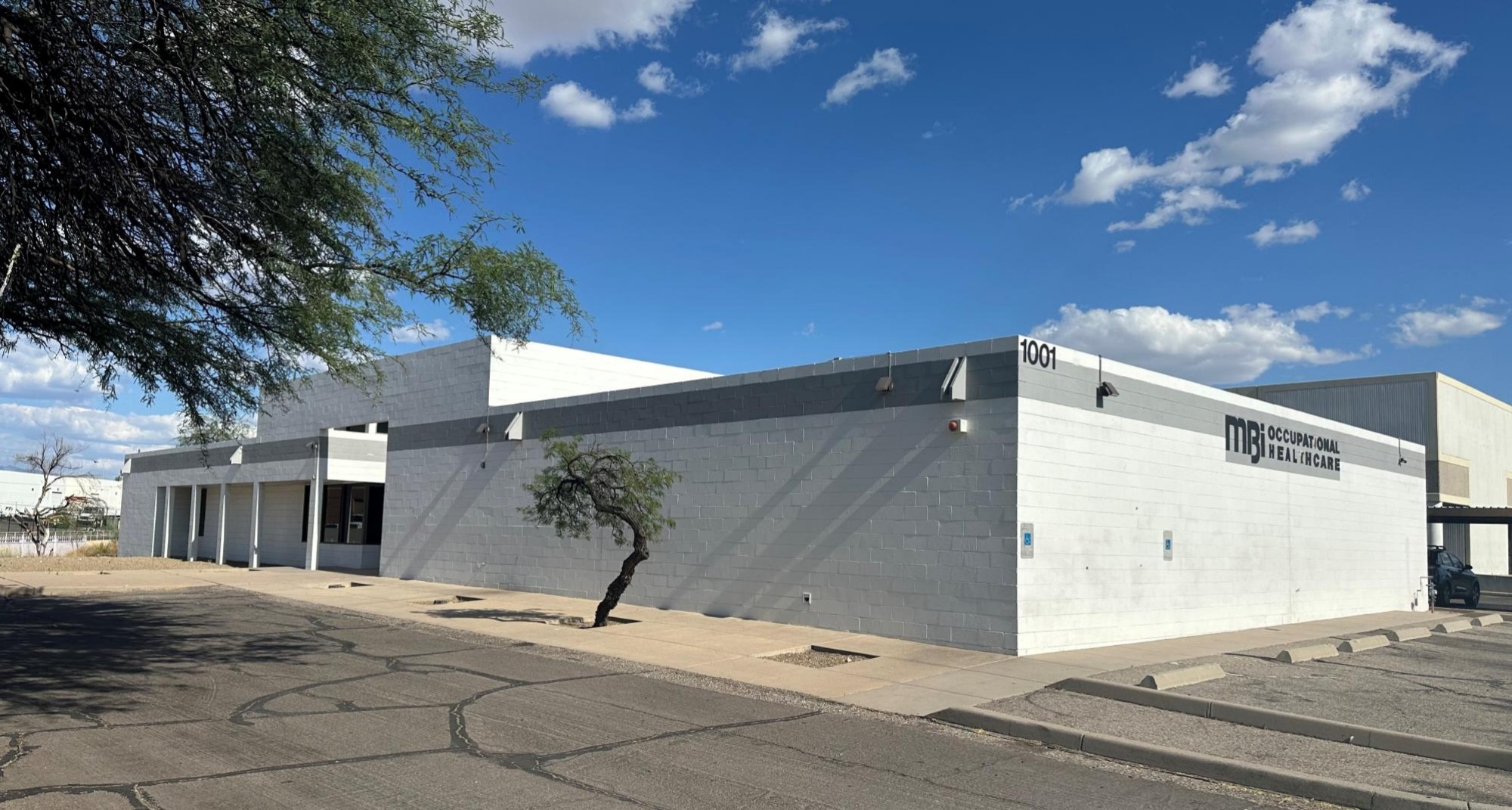 1001 E Palmdale St, Tucson, AZ 85706
