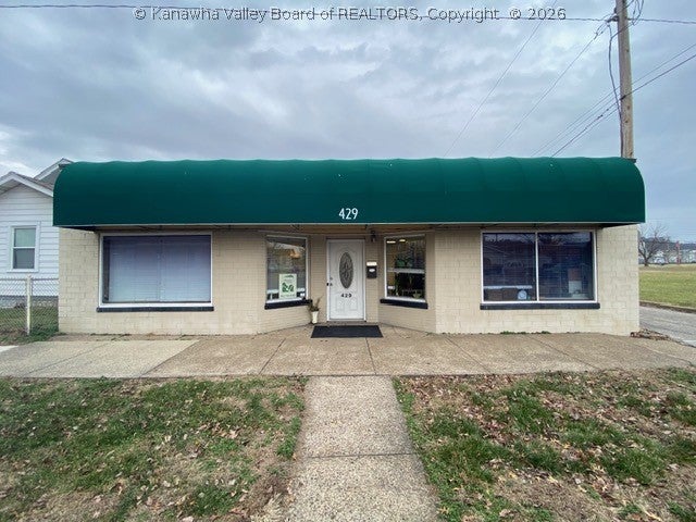 429 3Rd Ave, South Charleston, WV 25303