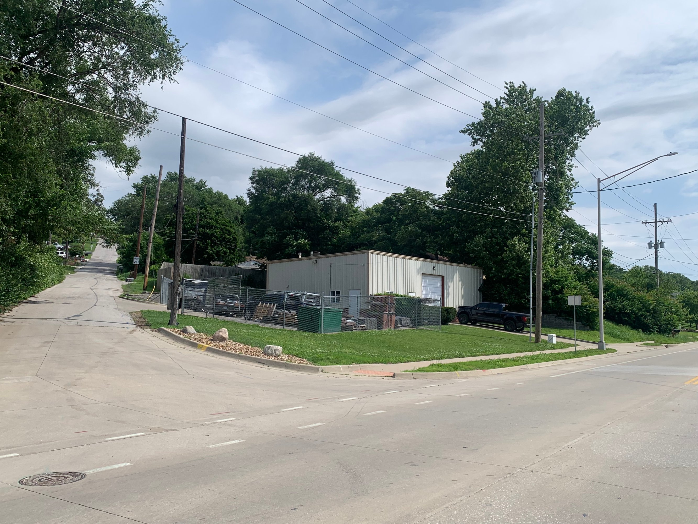 1142 Merriam Ln, Kansas City, KS 66103