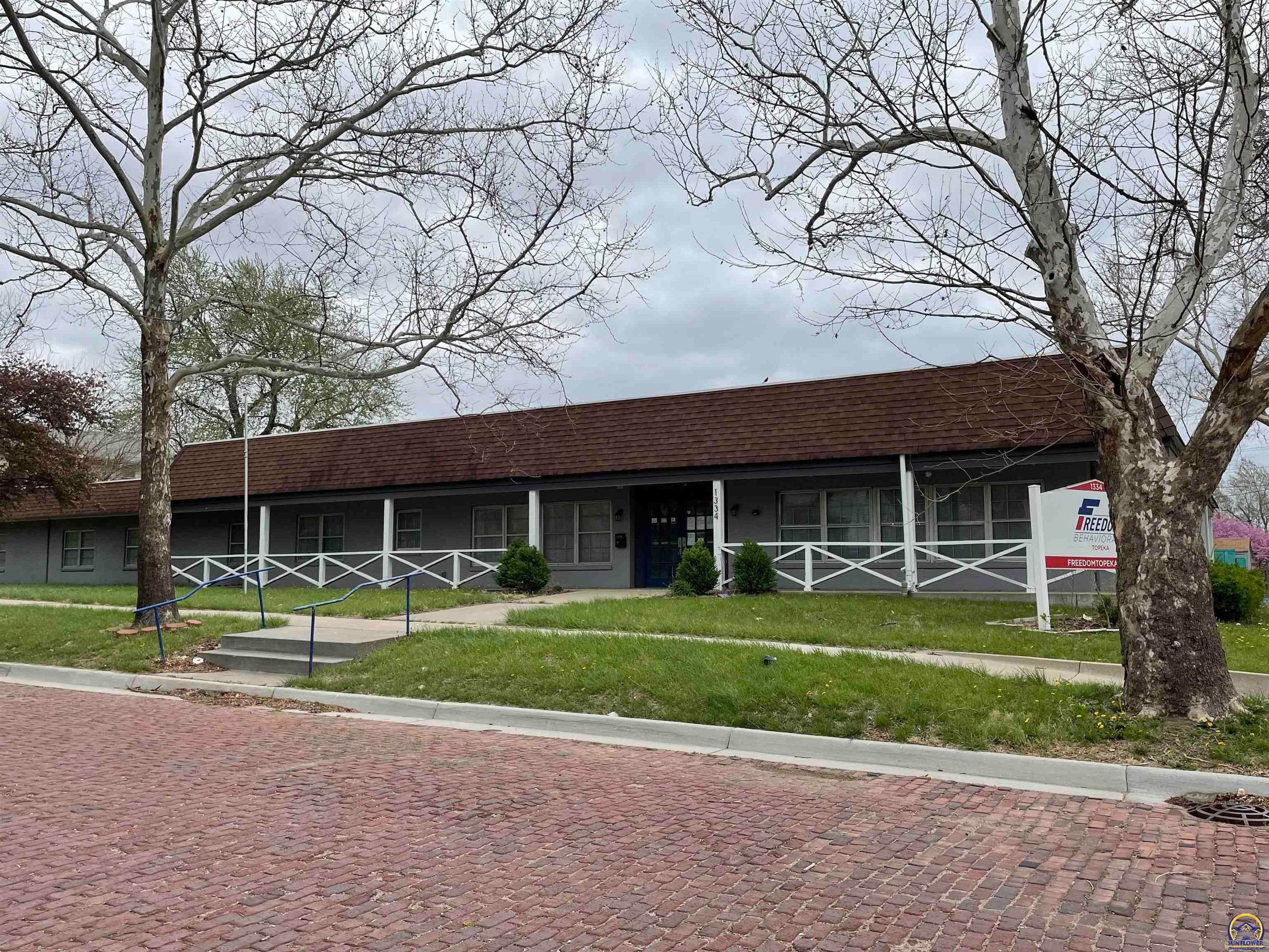 1334 SW Buchanan St, Topeka, KS 66604