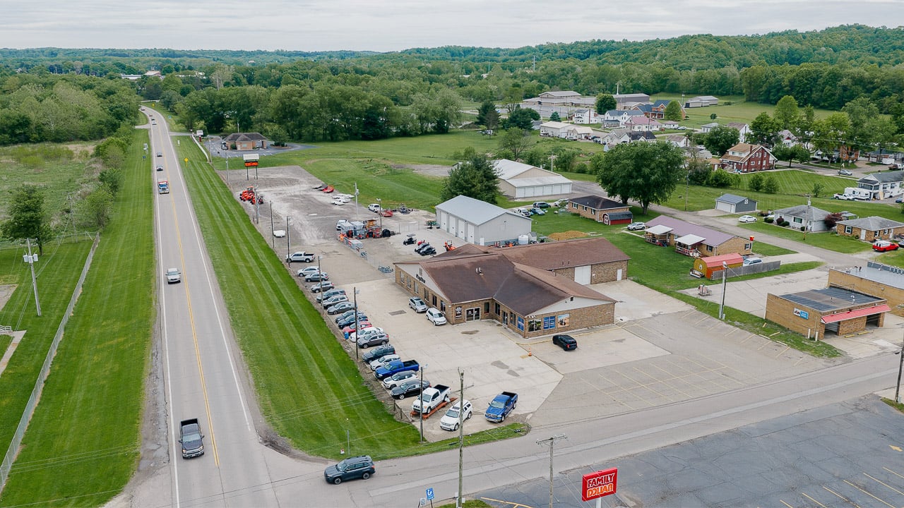 206 S Carrollton St, Malvern, OH 44644