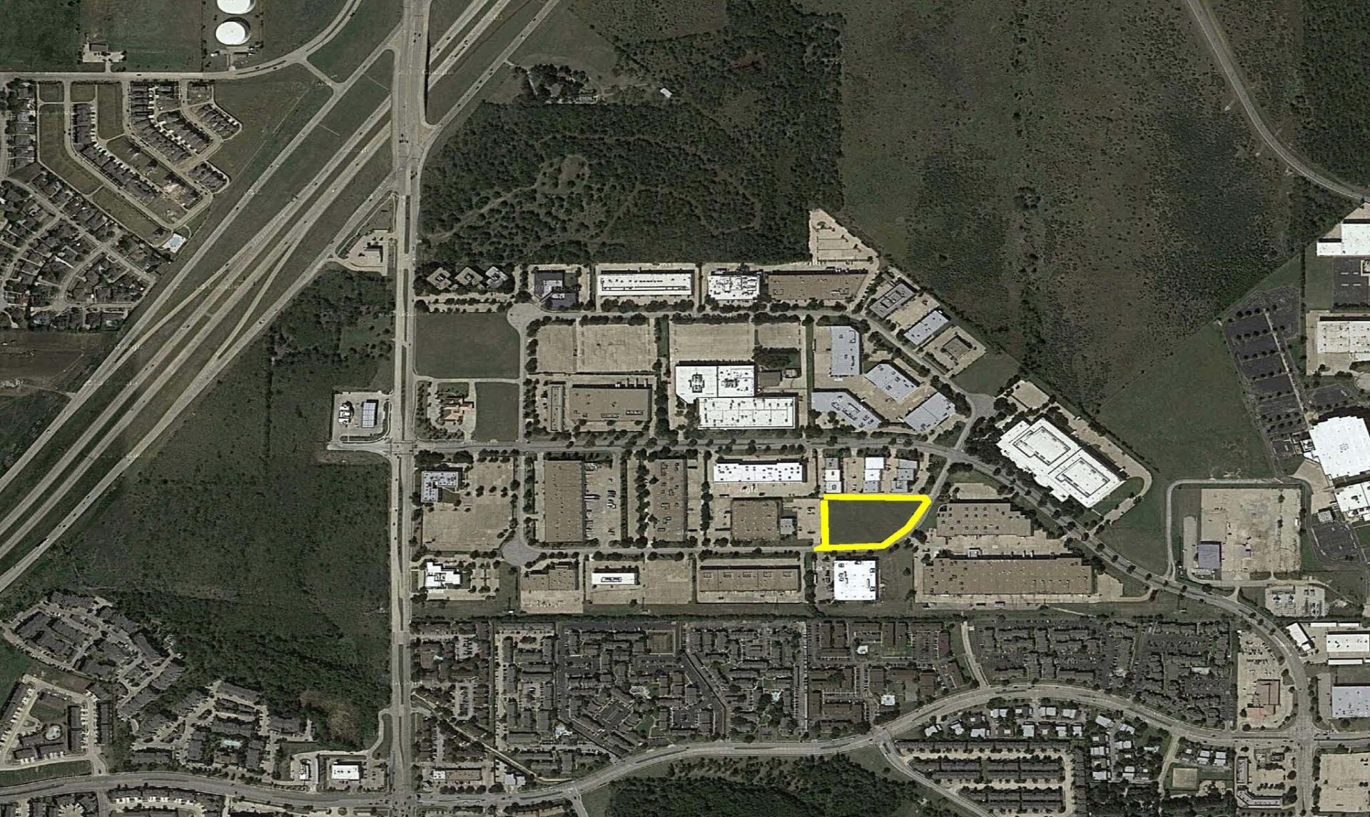 2900 W Skyway Cir, Irving, TX 75038