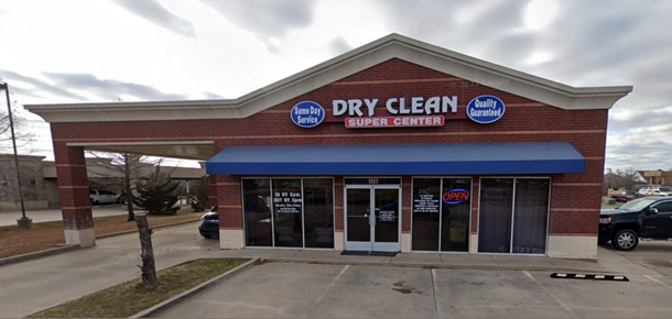 1151 N Santa Fe Ave, Edmond, OK 73003