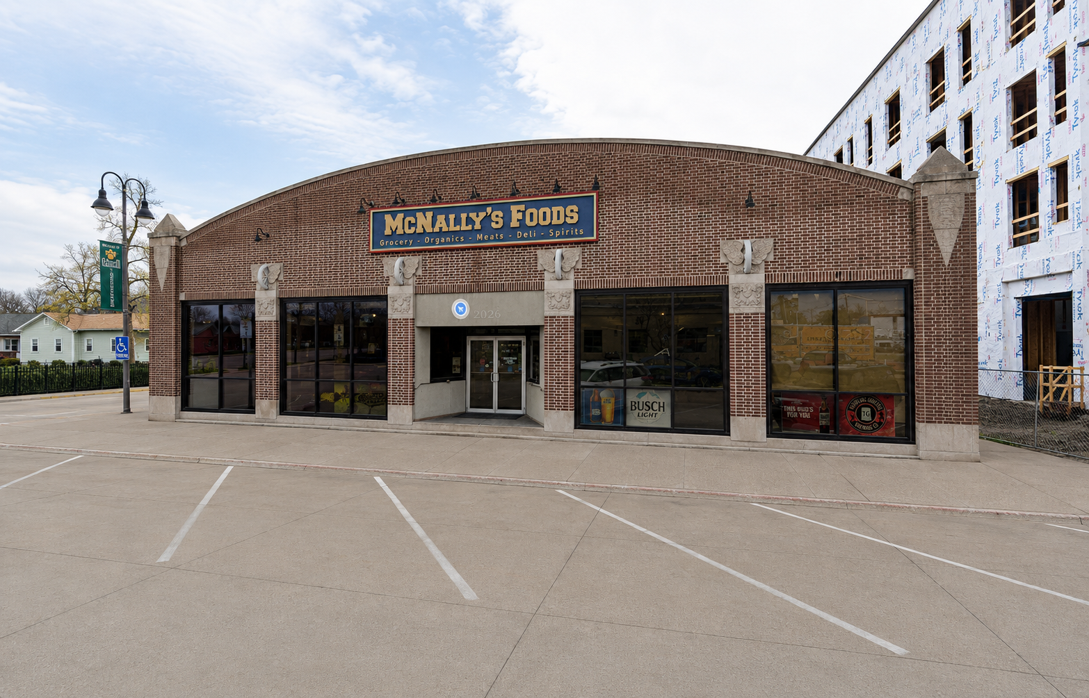 1026 Main St, Grinnell, IA 50112