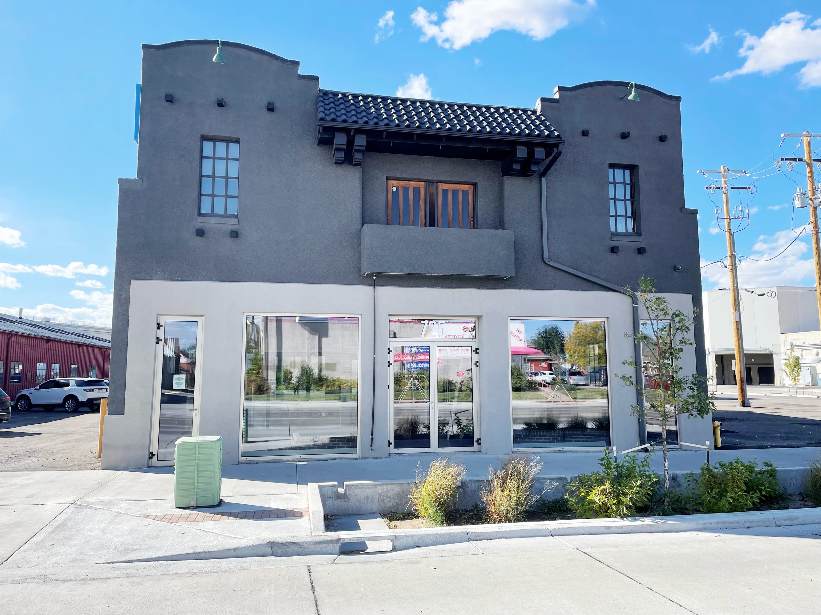 725 South Broadway, Denver, CO 80209