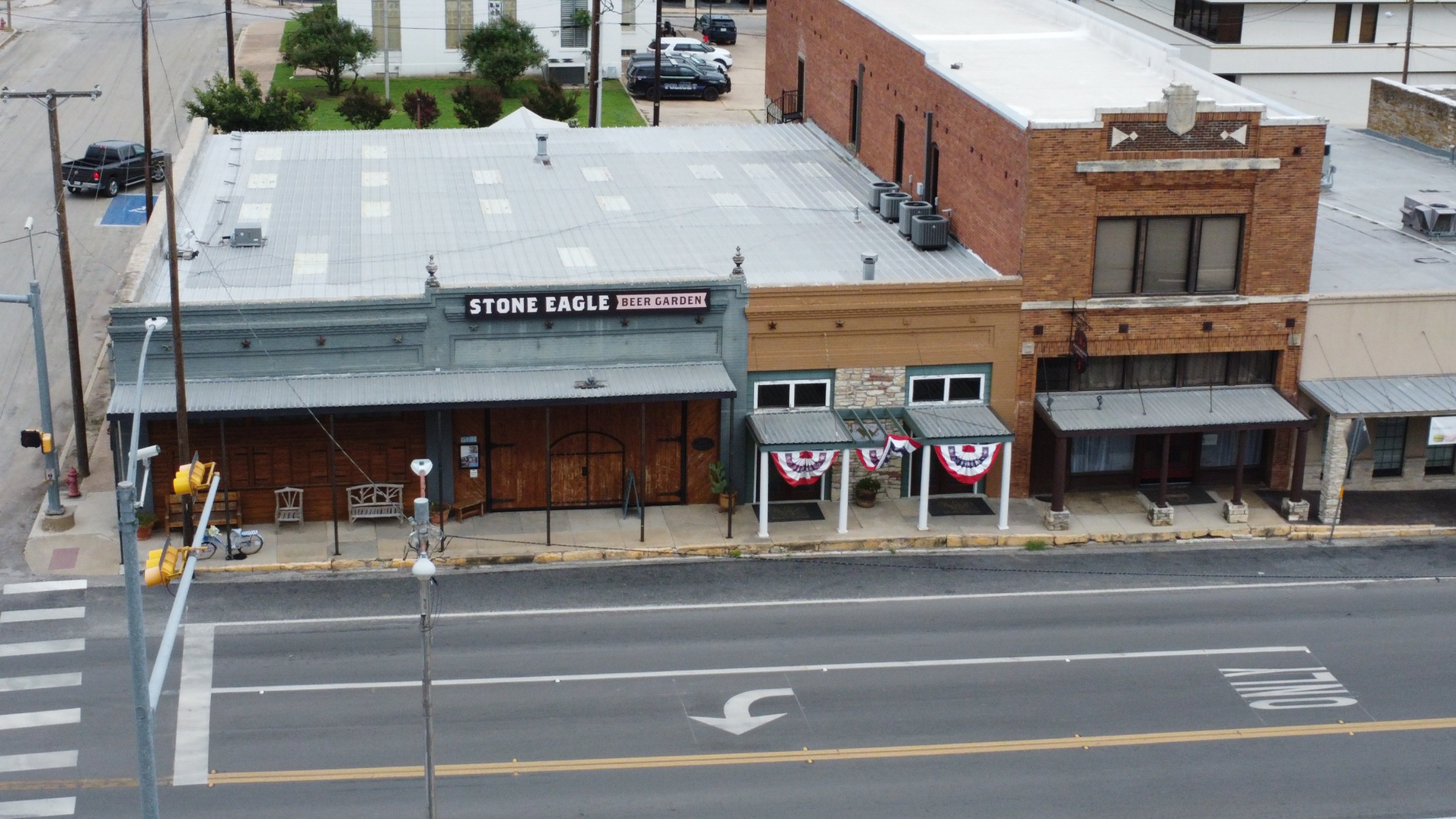 124 North Austin St, Comanche, TX 76442