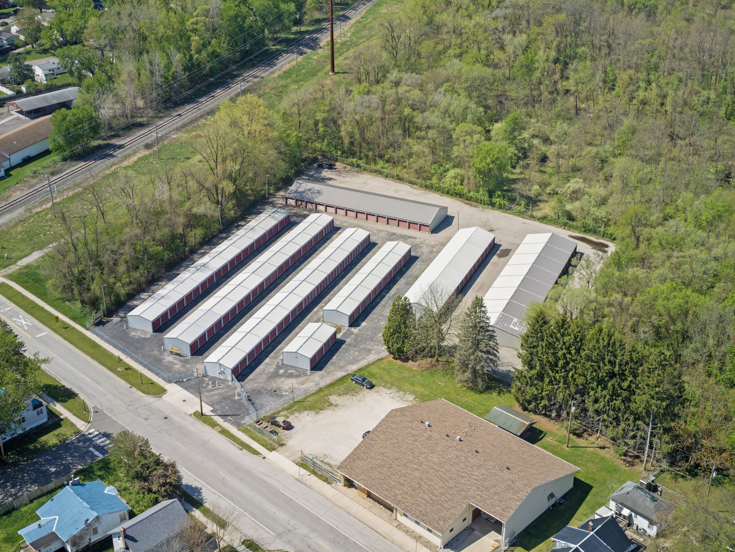 400 Arthur St, Michigan City, IN 46360