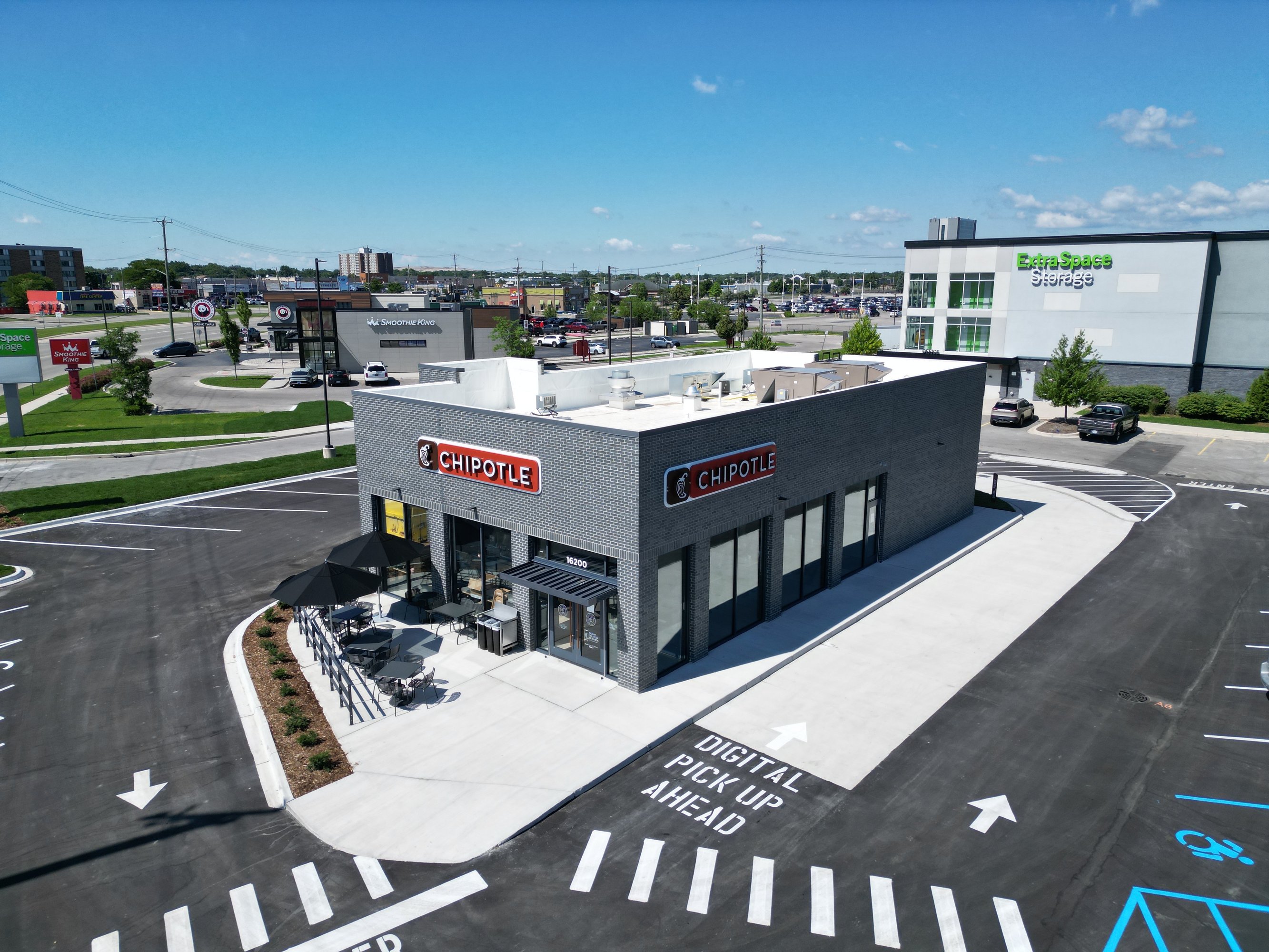 16200 Fort St, Southgate, MI 48195
