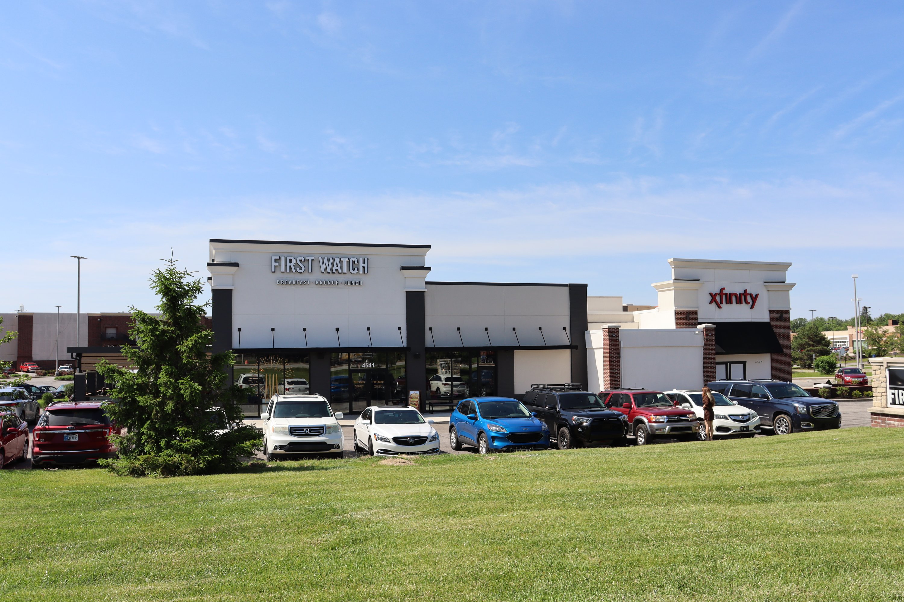 4541 Illinois Rd, Fort Wayne, IN 46804