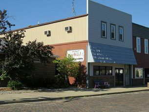 110 E Main St, Arcola, IL 61910