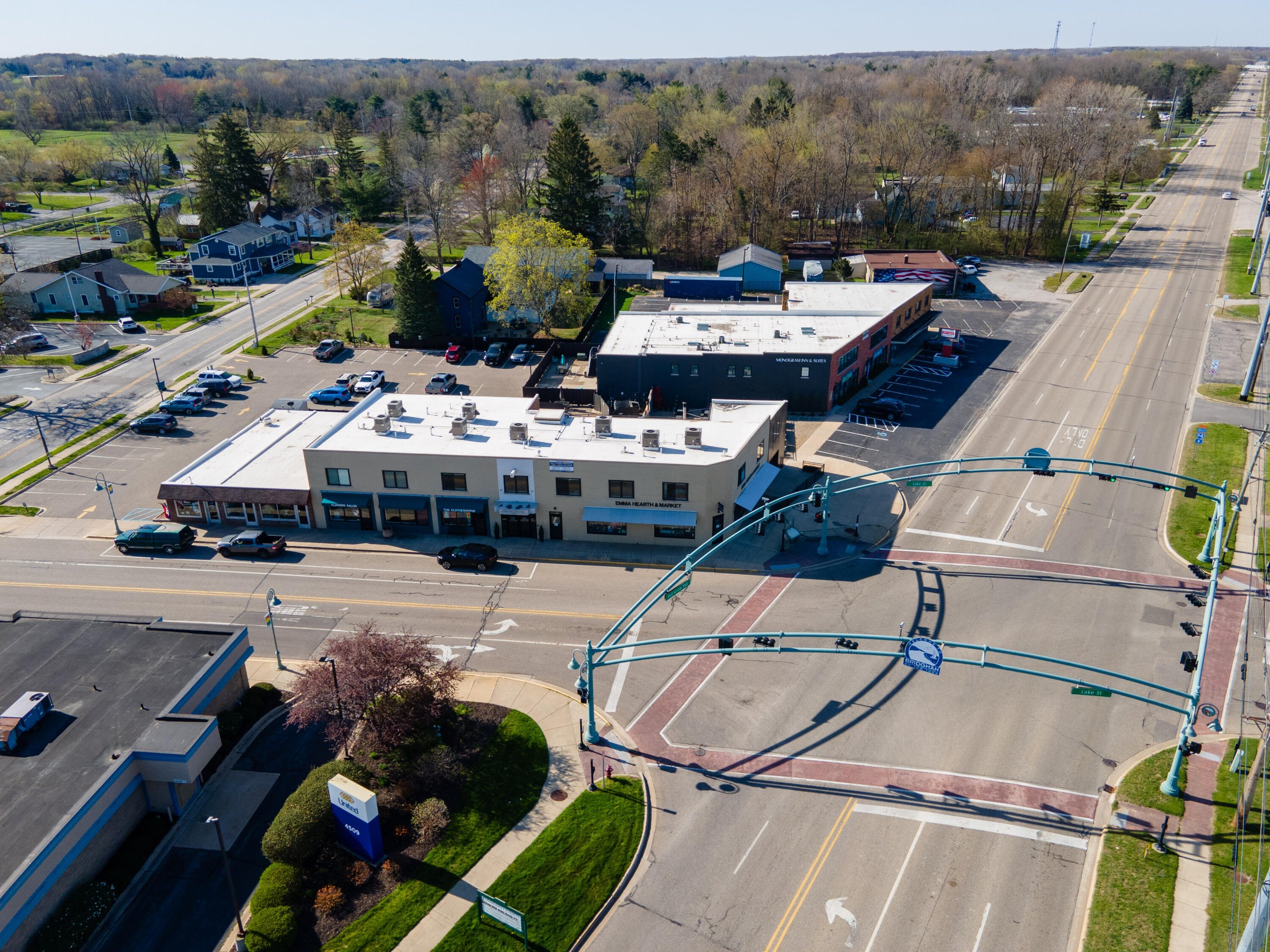4518 Lake St, Bridgman, MI 49106