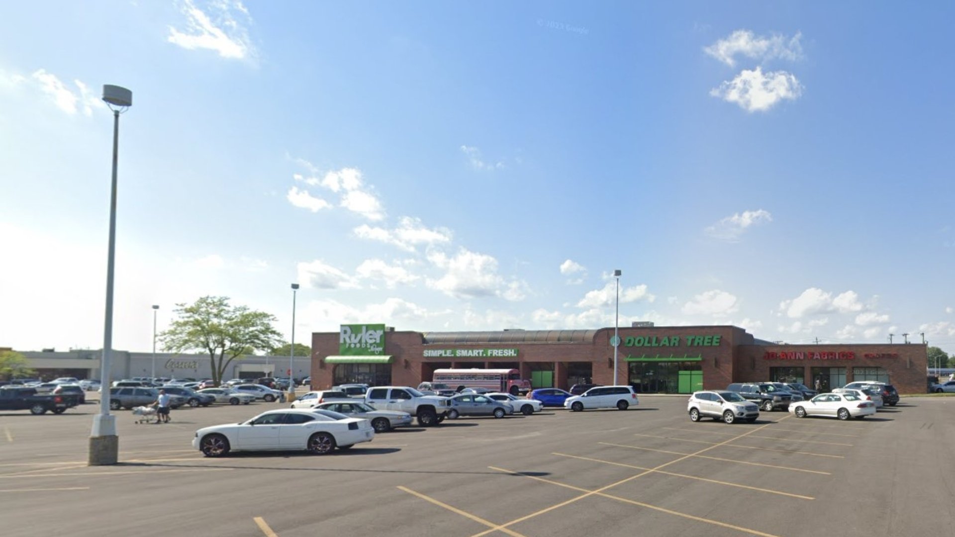 1129 N Baldwin Ave, Marion, IN 46952