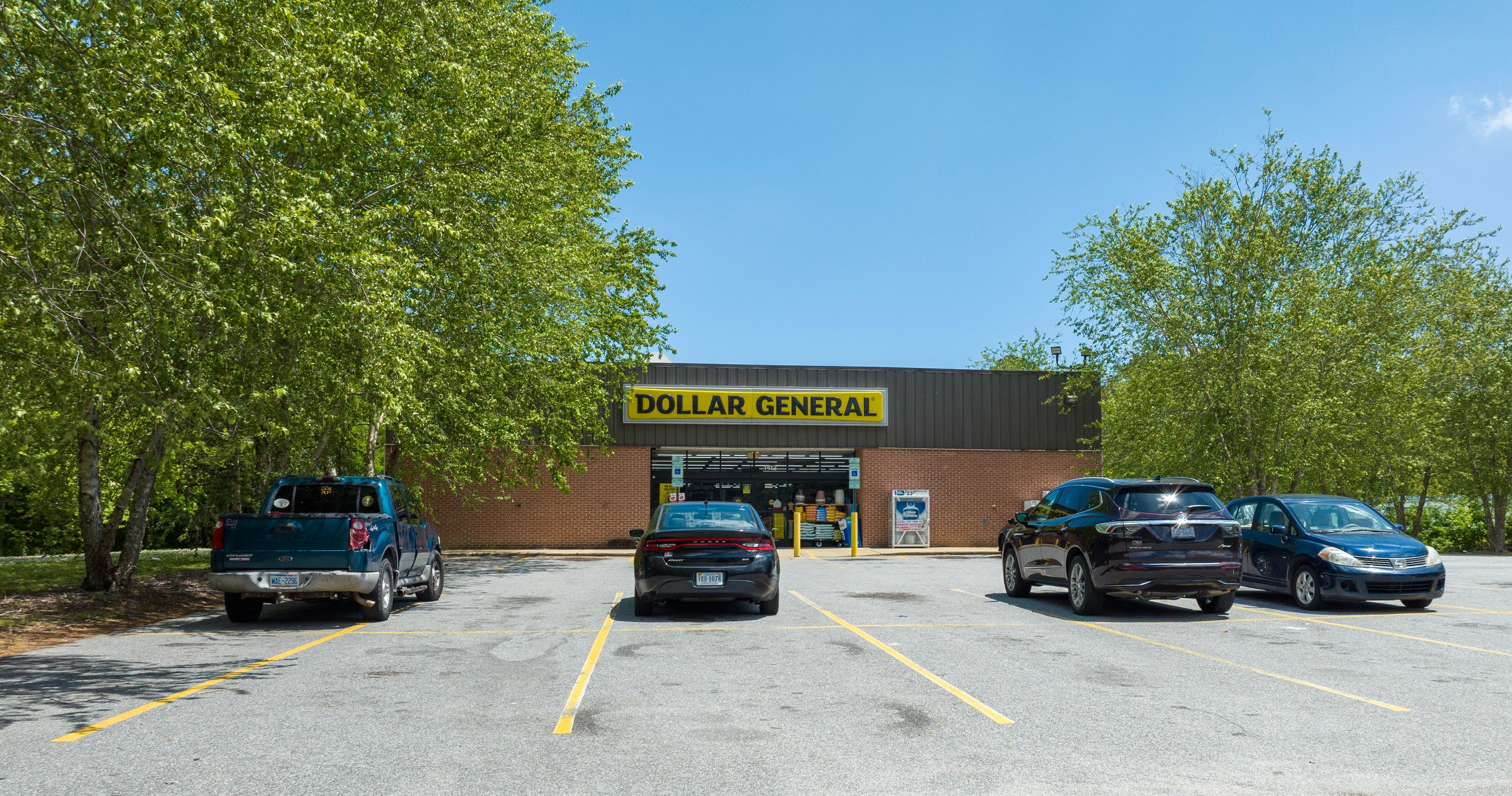 1412 N Road St, Elizabeth City, NC 27909