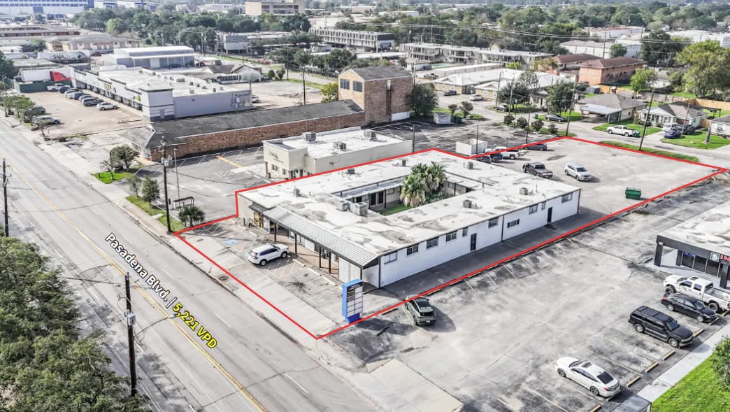 1022 Pasadena Blvd, Pasadena, TX 77506