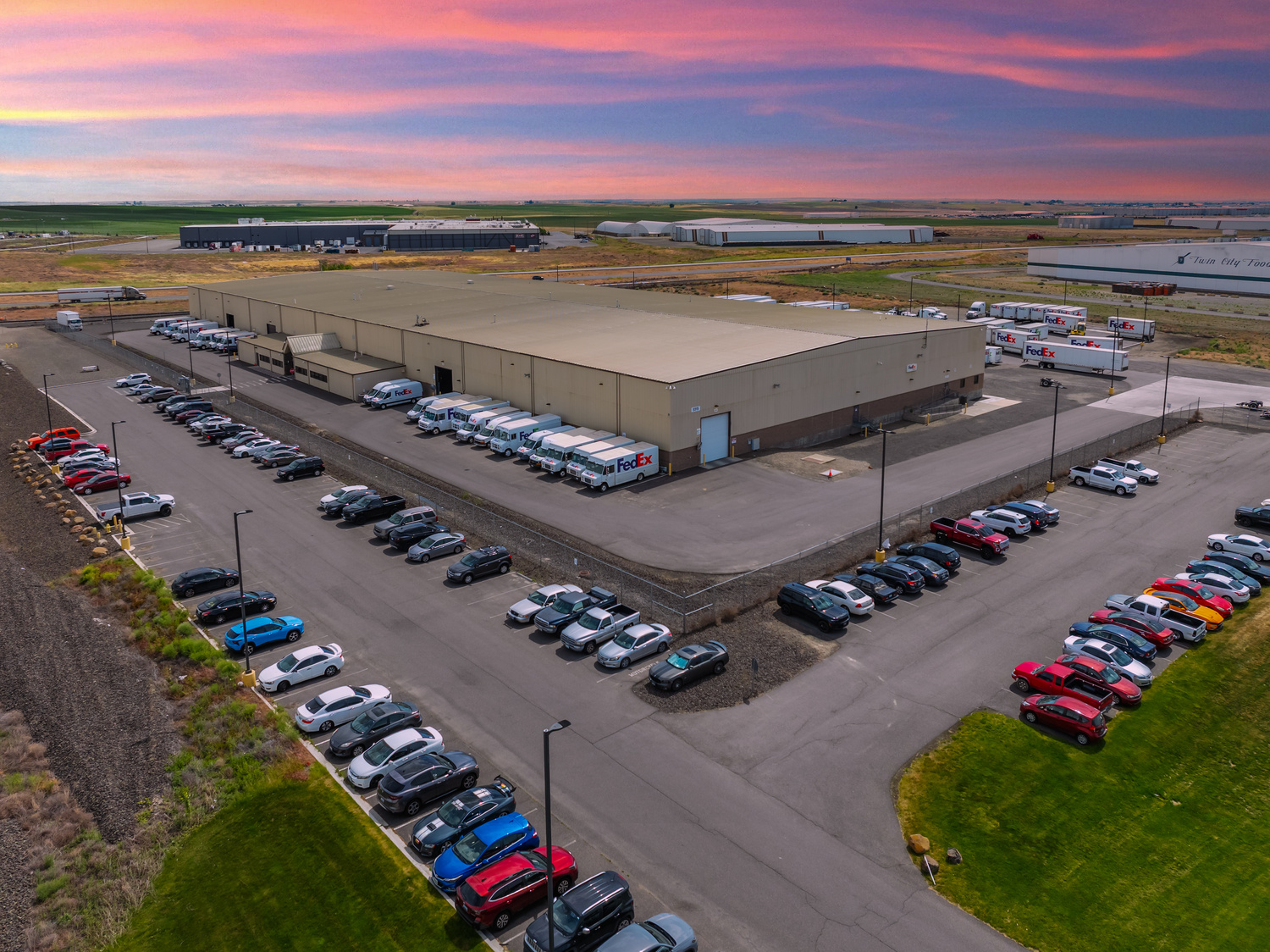 5515 Industrial Way, Pasco, WA 99301