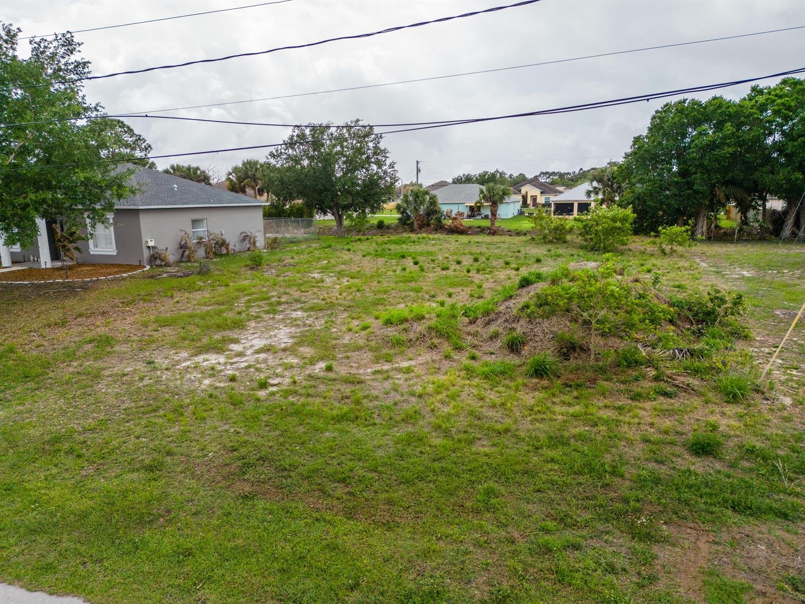 1110 SW Hunnicut Ave, Port St Lucie, FL 34953