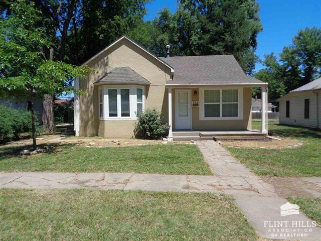 526 W 4Th St, Junction City, KS 66441