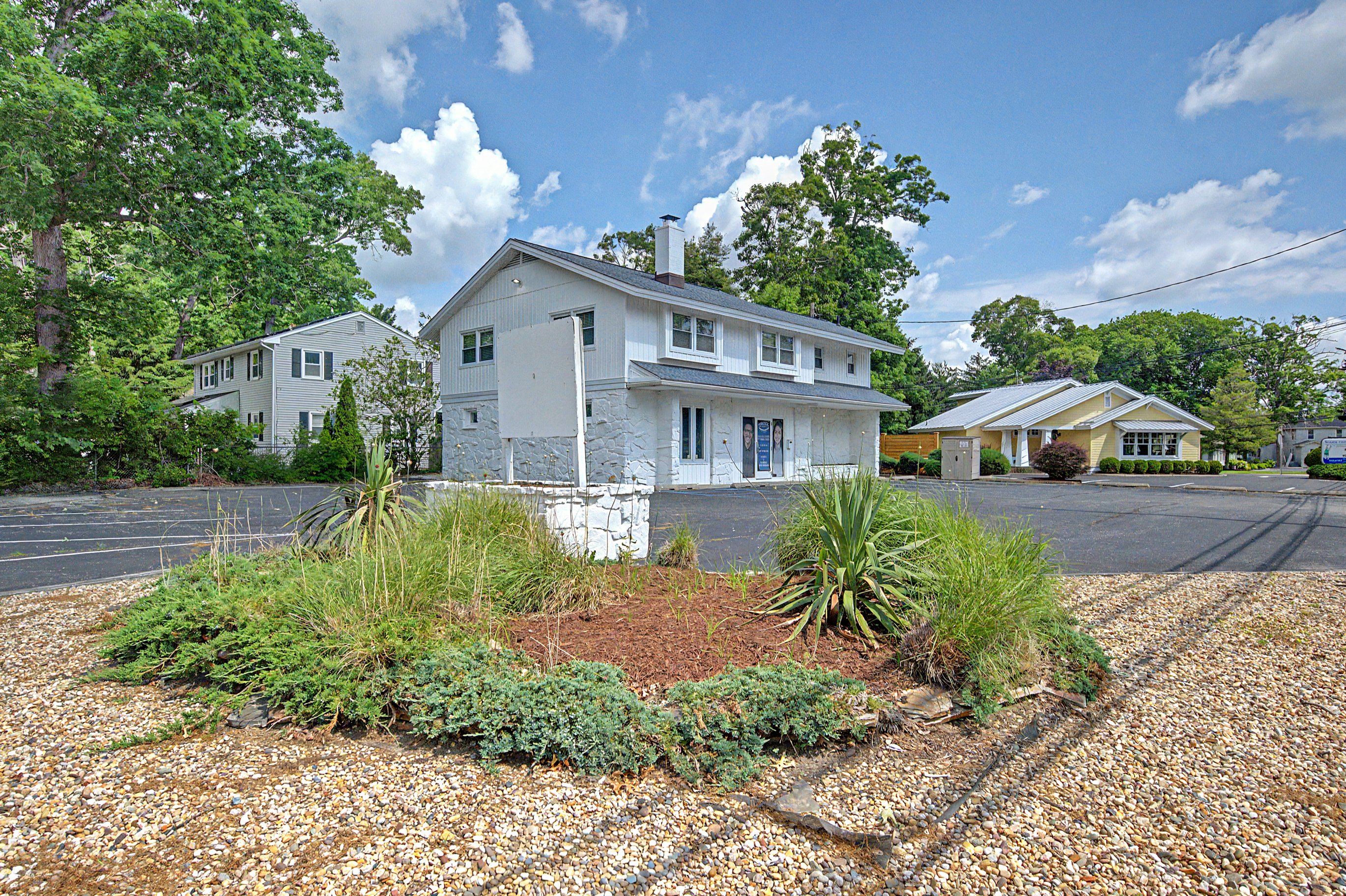 2307 New Rd, Northfield, NJ 08225