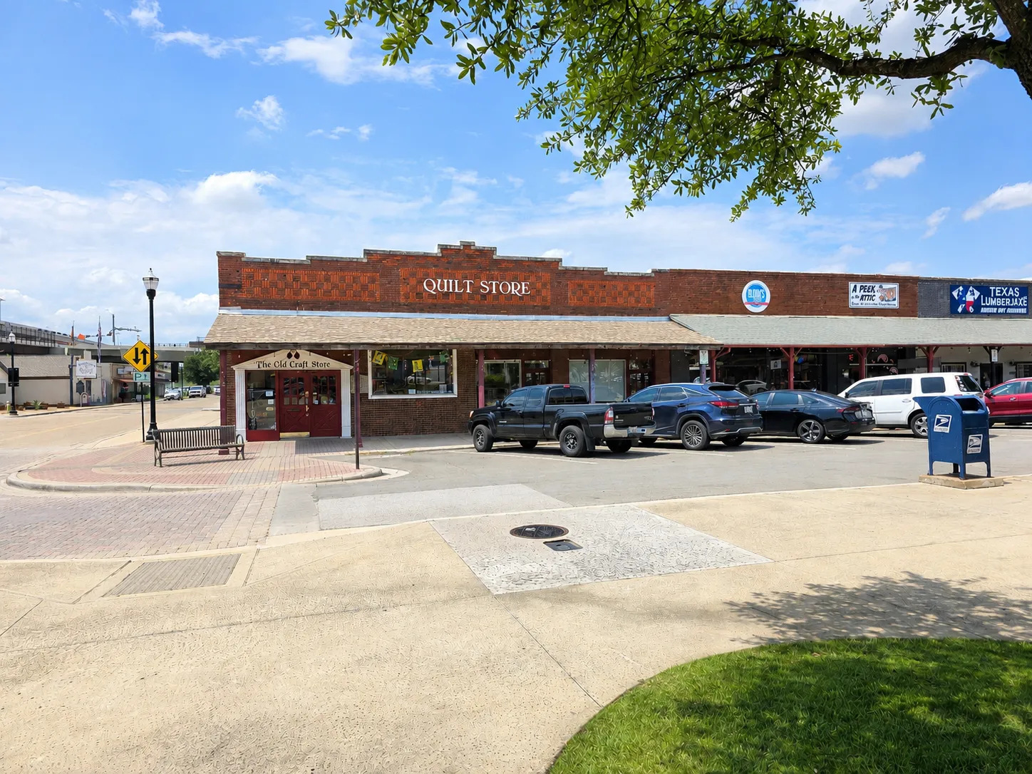 1108 Main St, Carrollton, TX 75006