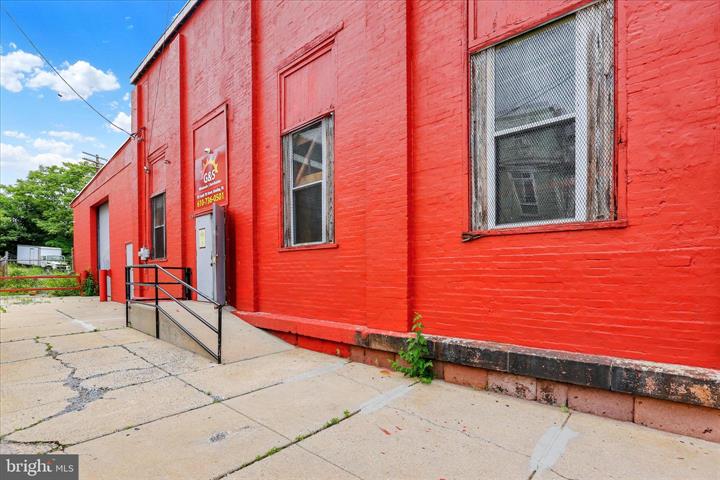 701 Bingaman St, Reading, PA 19602