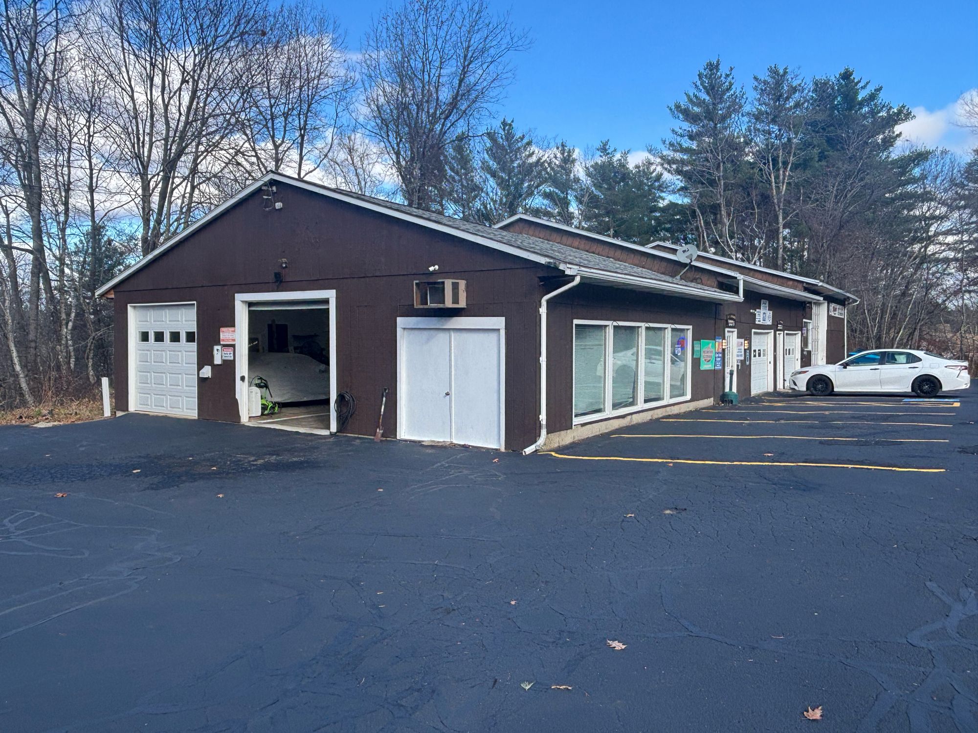 434 Boston Post Rd, Warren, MA 01083