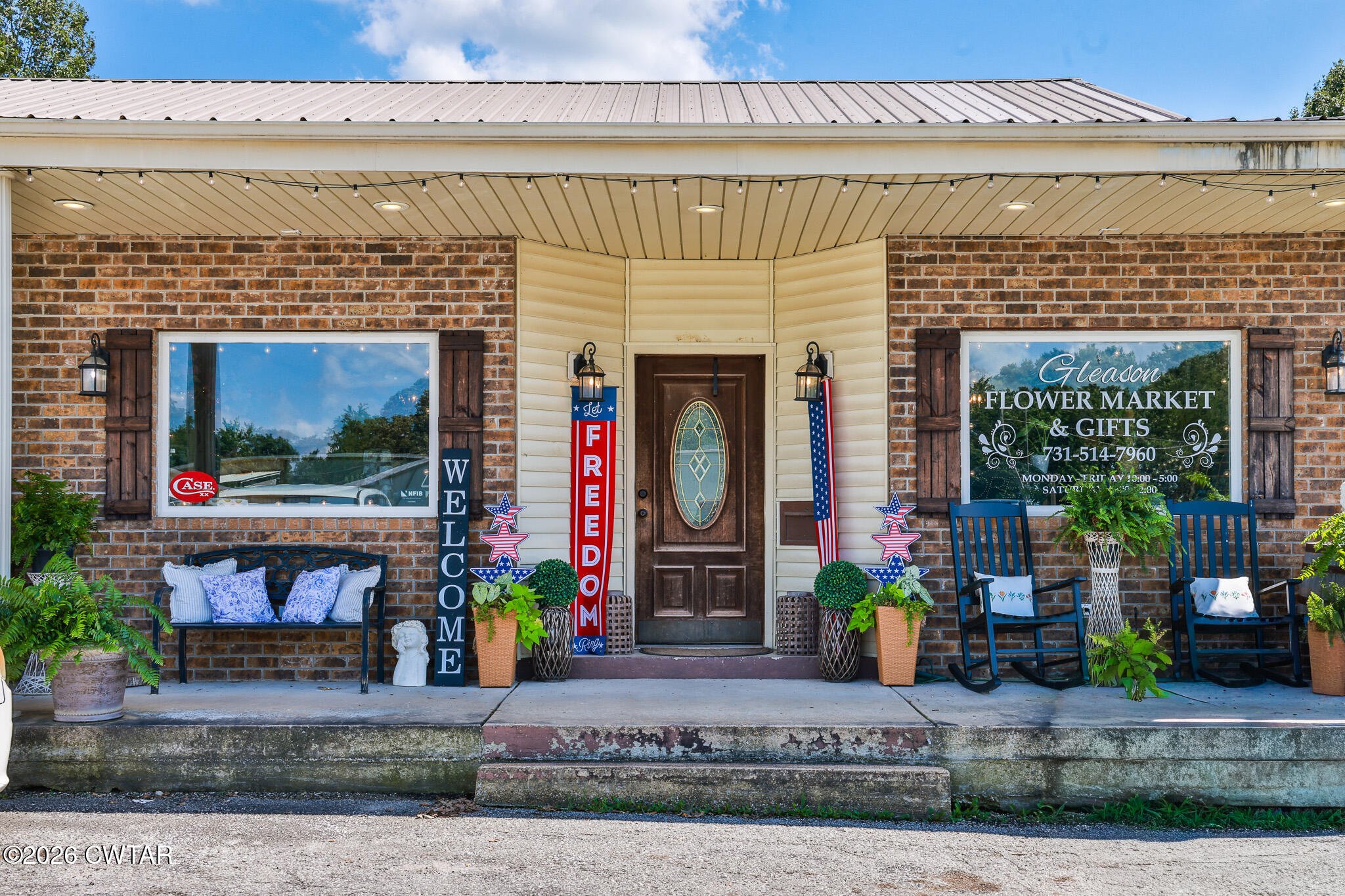 551 E Union St, Gleason, TN 38229