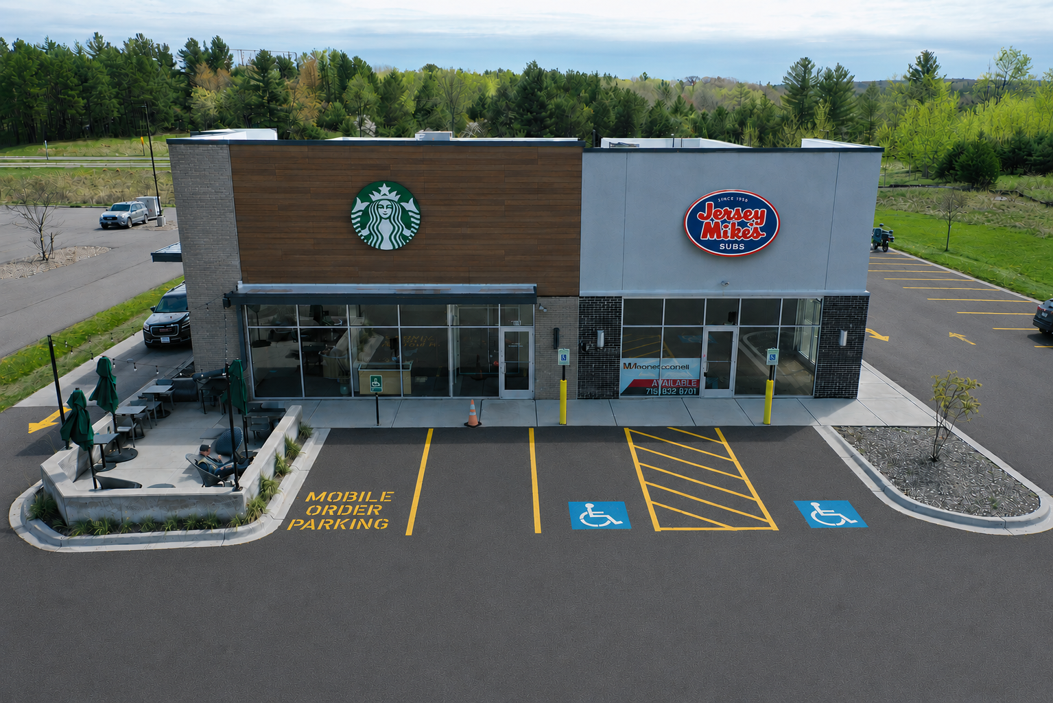 297 S Eisenhower Pkwy, Rhinelander, WI 54501