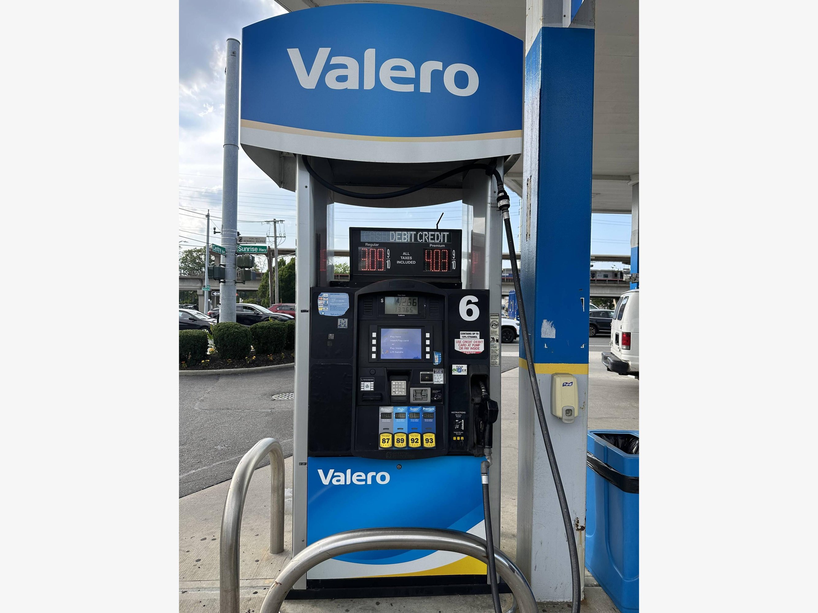 207 Sunrise Hwy, Bellmore, NY 11710