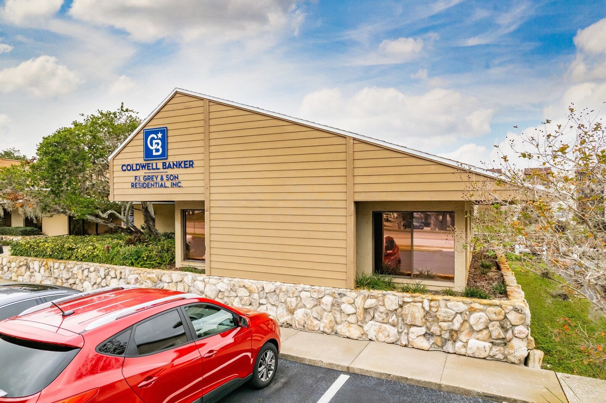 5636 Grand Blvd, New Port Richey, FL 34652-3875