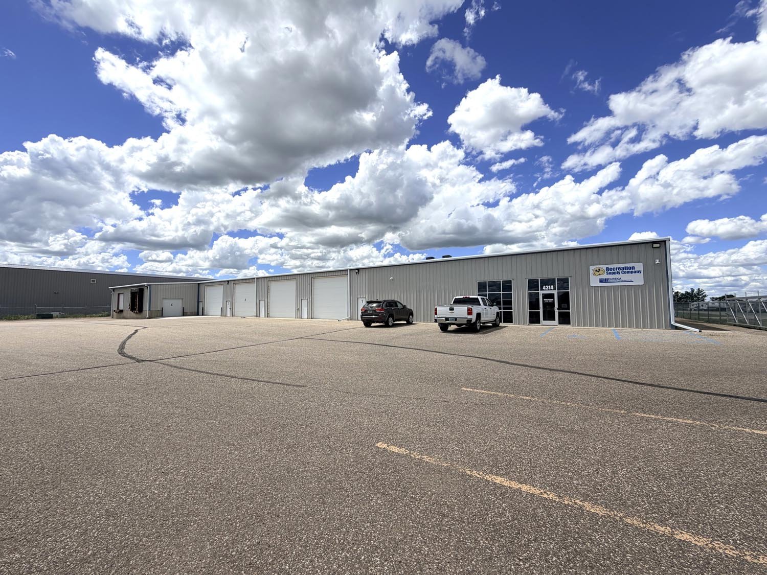 4314 Centurion Dr, Bismarck, ND 58504