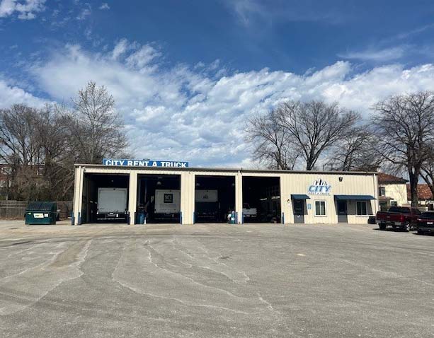 4620 Virginia Ave, Kansas City, MO 64110
