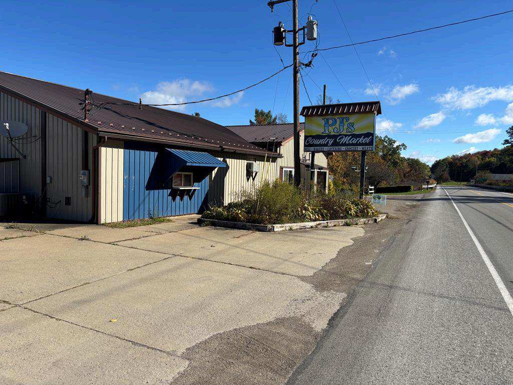 19633 Route 208, Fryburg, PA 16326